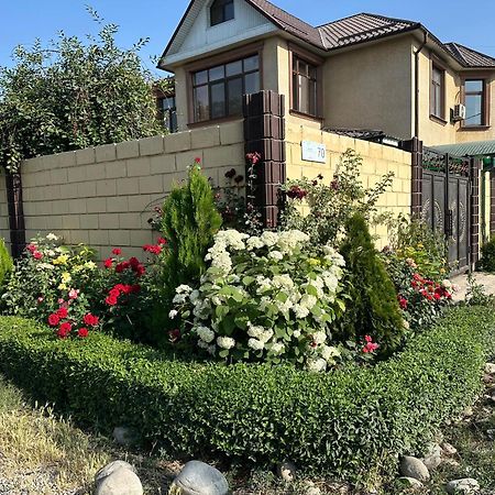 Kurak Homestay Biskek Kültér fotó
