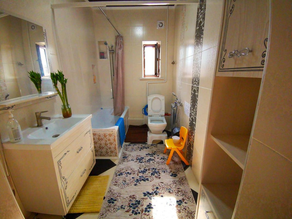 Kurak Homestay Biskek Kültér fotó